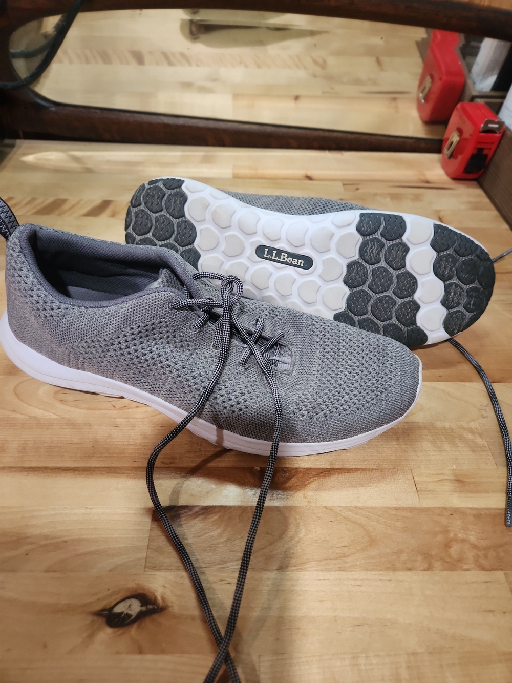 L.L. Bean Mens Gray Knit Lace-Up Sneakers with White Midsoles Size10